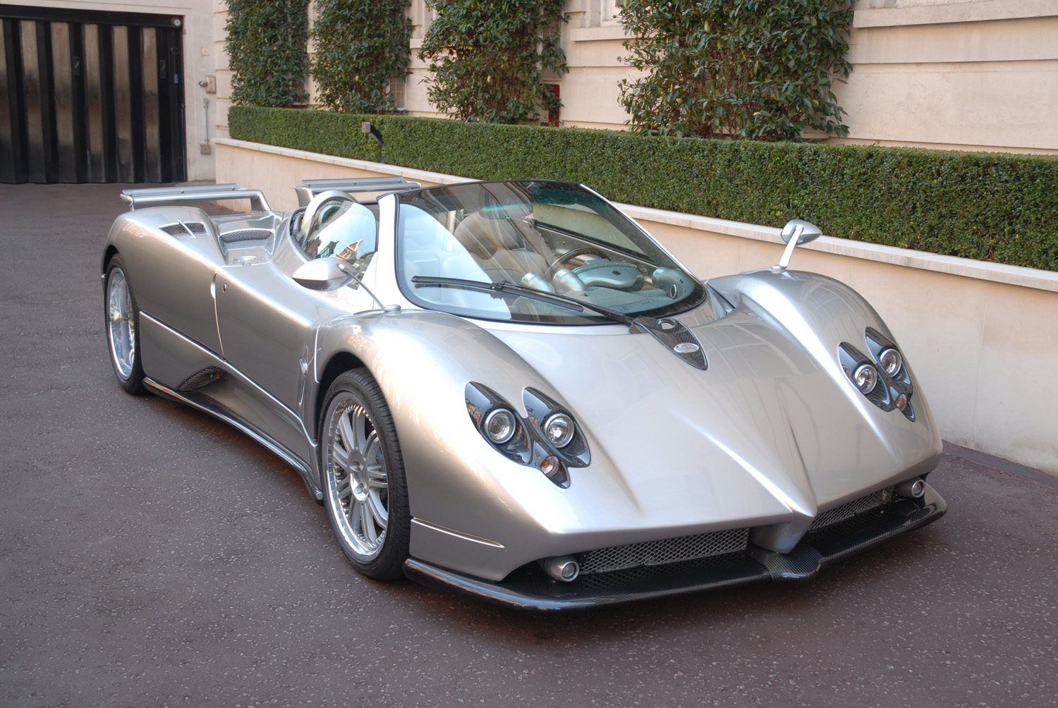 Pagani Zonda в России