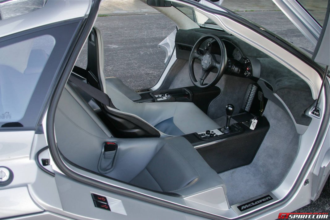 MCLAREN f1 Interior