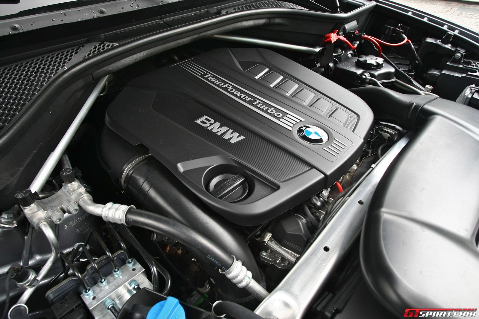 2014 bmw x5 engine
