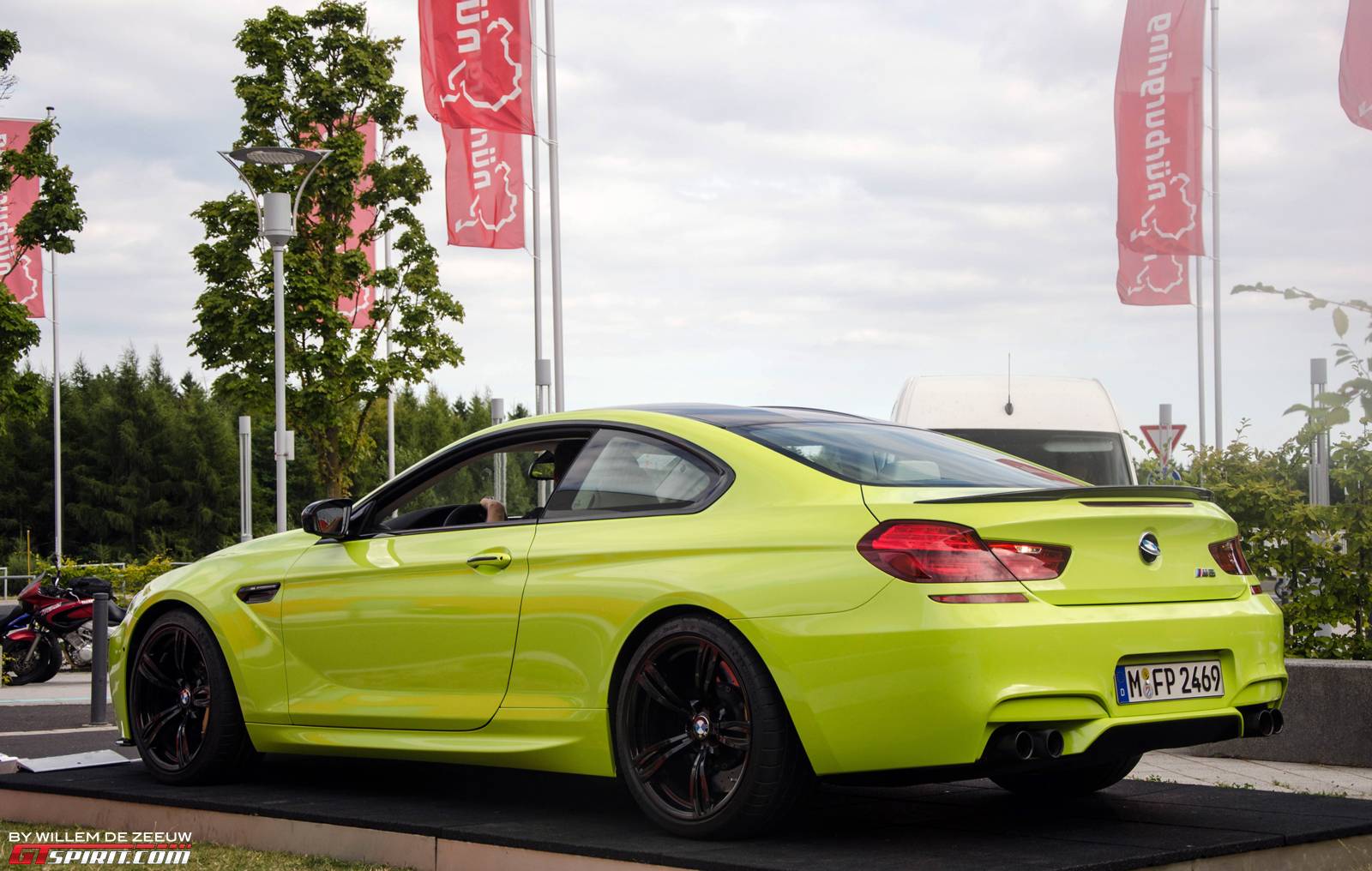BMW m6 Green