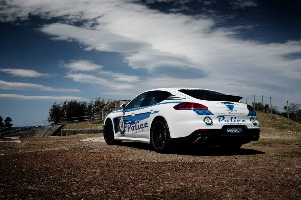 Порше 911 полиция