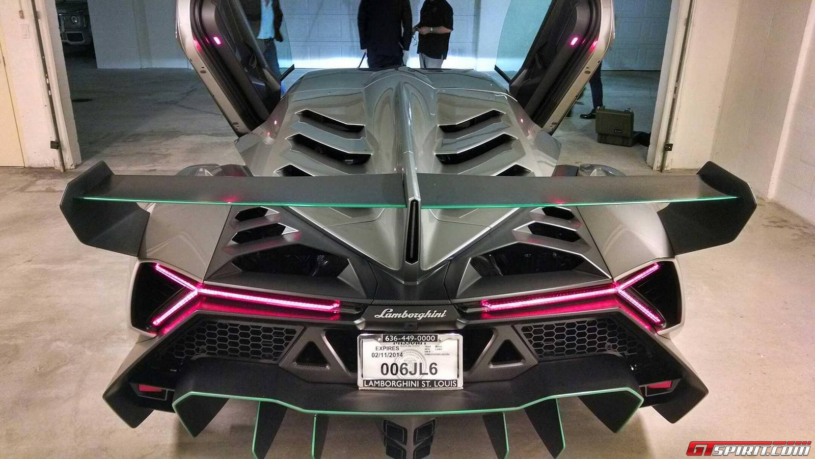 Lamborghini Veneno электромобиль