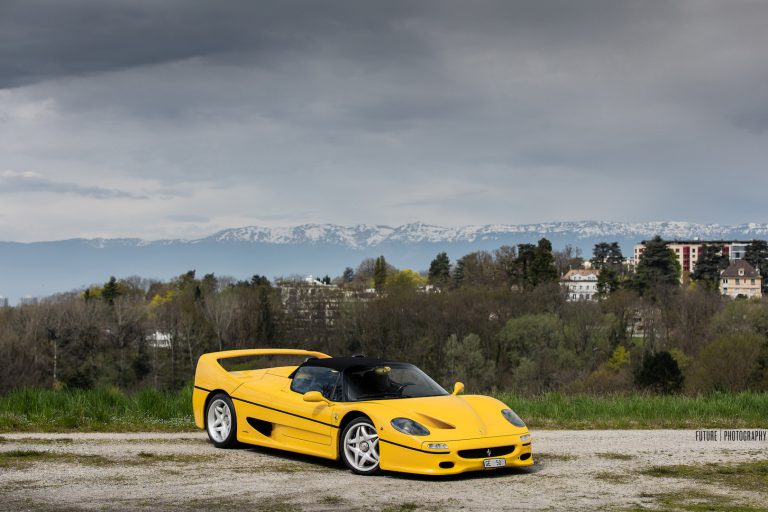 Ferrari f50 gt желтая
